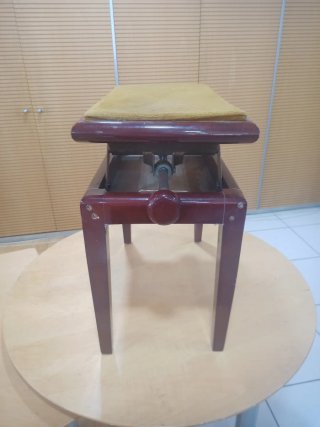 Banqueta Piano Deluxe Caoba Regulable