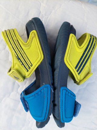 Sandalias Adidas Agua Talla 27