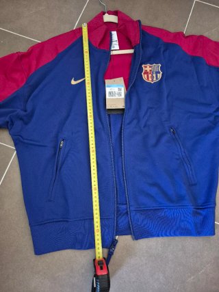 *nueva* chaqueta sudadera Nike  - Barcelona- 24/25
