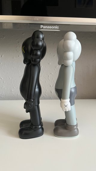 Figuras Kaws (Set de 2)