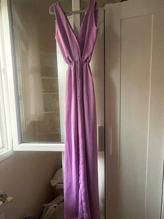 Vestido largo fiesta lila marca glowrias talla S