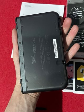 Nintendo NEW 3DS XL