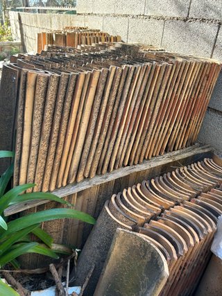 Teja de barro tradicional