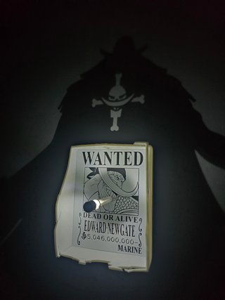Lámpara Sombra Barba Blanca One Piece