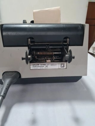 Calcolatrice Olivetti Elettrosumma 20 Vintage