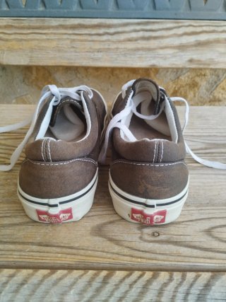 Vans Authentic Talla 37 UA 5.5 Negro/Marrón