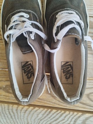 Vans Authentic Talla 37 UA 5.5 Negro/Marrón
