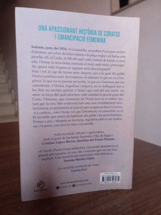 La cartera(Catalán)