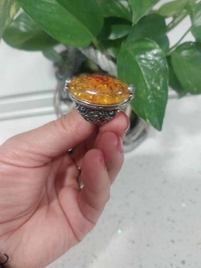 Anillo piedra grande