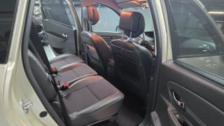 Renault Scenic 2012