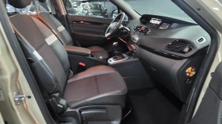 Renault Scenic 2012