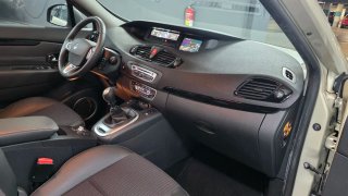 Renault Scenic 2012