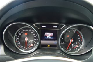 MERCEDES-BENZ Clase CLA 180