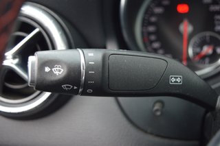 MERCEDES-BENZ Clase CLA 180
