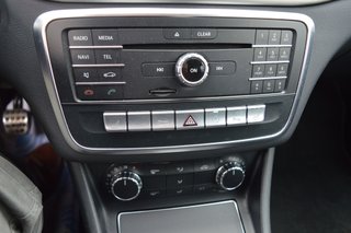 MERCEDES-BENZ Clase CLA 180