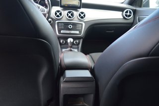 MERCEDES-BENZ Clase CLA 180