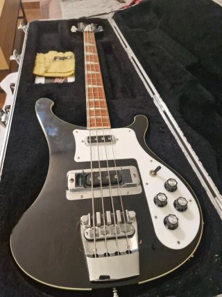 Rickenbacker 4003 Jetglo Bajo Eléctrico