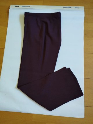 Traje de chaqueta morado con pelo Marca Caramelo.