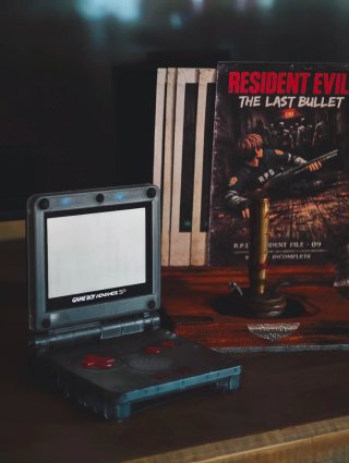 Cover Game Boy SP Esclusiva Resident Evil