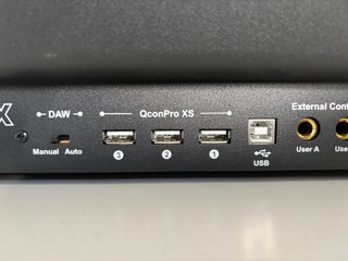 Controlador MIDI ICON QCon Pro X