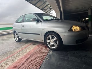 SEAT Ibiza 2005