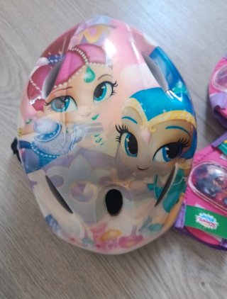 Set Patines y Protecciones Shimmer & Shine.