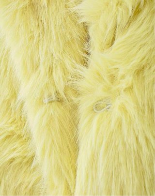 Abrigo pelo sintético amarillo