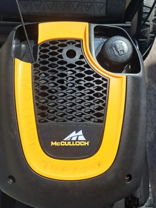 Cortacésped McCulloch Negro y Amarillo
