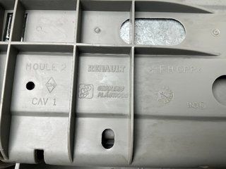 Guantera Renault Scenic 2000-2033