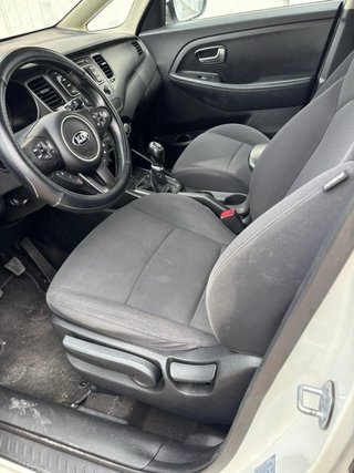 KIA Carens 2015