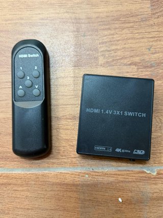 Conmutador de HDMI 4K con Mando a Distancia