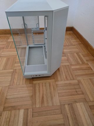 Torre NZXT H6 Flow