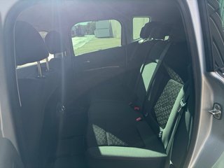 Peugeot 3008 2015 - Etiqueta C
