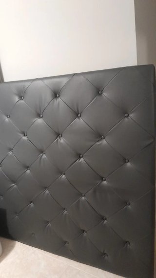 Cabecero de cama tapizado gris oscuro
