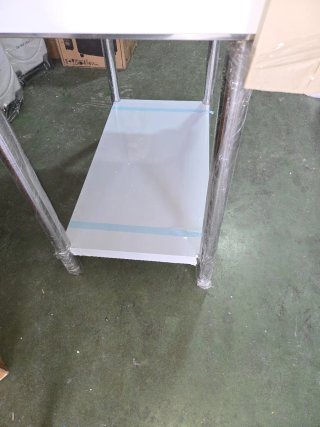 Mesa de trabajo hostelería acero inoxidable