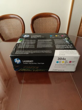 Tóner HP LaserJet 304A Tri-Pack