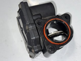 Caja Mariposa Renault A2C84193000