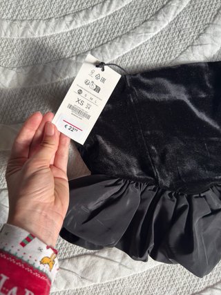 Top Bershka negro