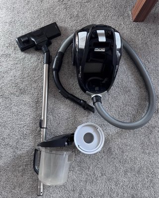 Aspirador Rowenta Compact Power XXL