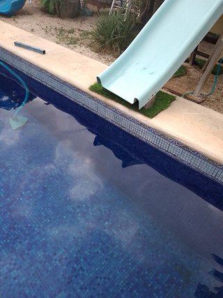 Tobogán para piscina infantil