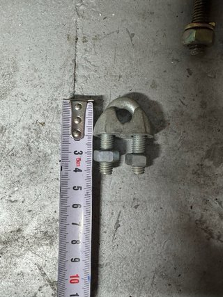 Lote surtido de sujetacables acero