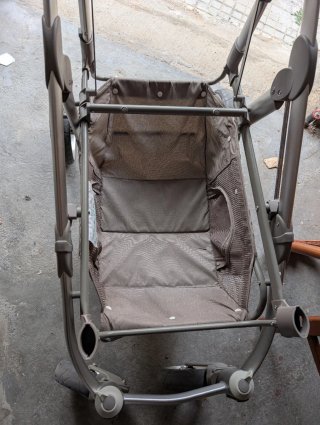 Carro gemelar Brevi con accesorios