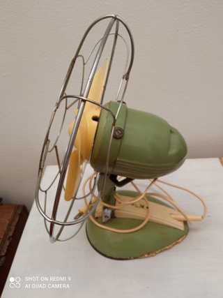 Ventilador Retro Ruton Verde y Amarillo
