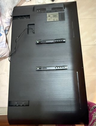 Samsung 43" 4k UHD UE43DU7172 Como Nueva.