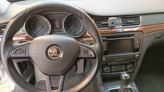 Skoda Superb Combi 2015