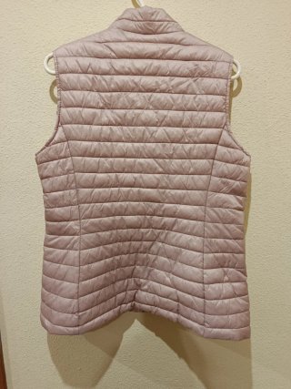 Chaleco acolchado reversible de mujer. Talla 46-48
