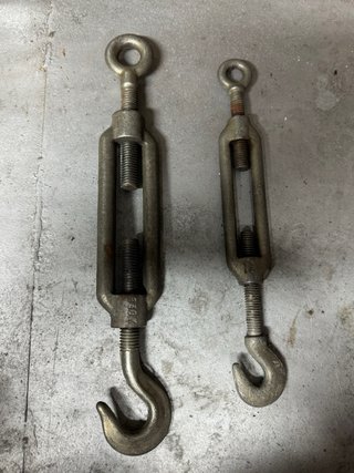 Lote 2 tensores metálicos