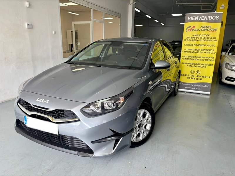 Kia cee'd f/l 5p 1.6 MHEV iMT Drive 2022