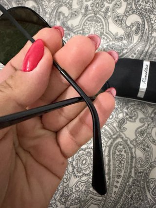 Occhiali da sole Renkten da uomo neri e grigi + astuccio