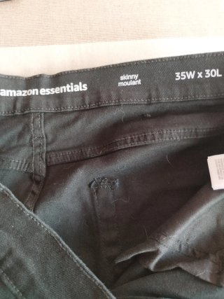 Pantalón vaquero Amazon Essentials negro